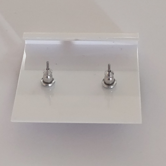 Swarovski Crystal Stud Earrings in Violet - Picture 2 of 2